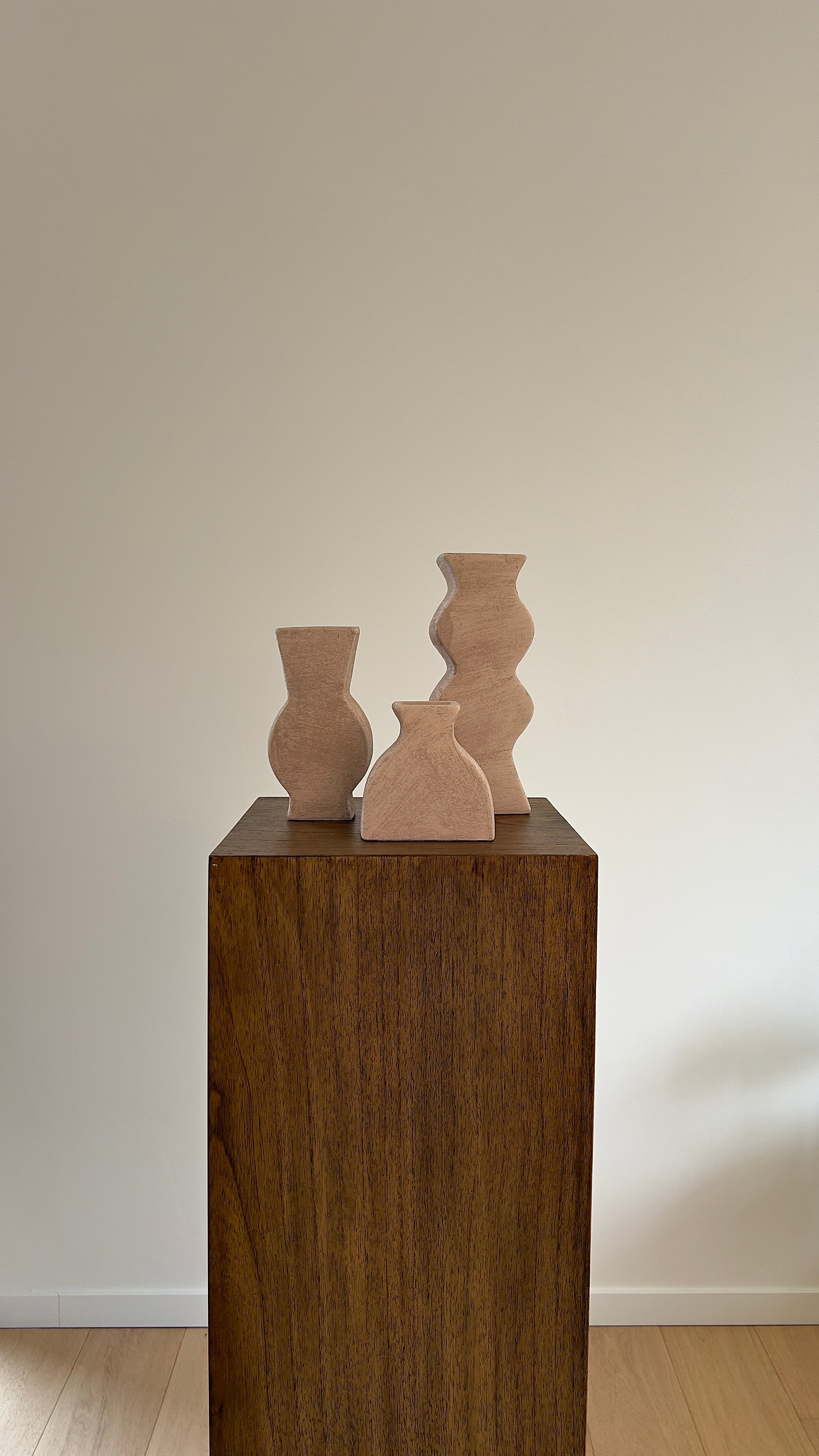 Tria Organic Vase Set